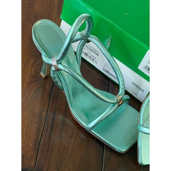 Bottega Vendata Icy Moon 4 Inch Designer Sandal Size 40 - Picture 2 of 11